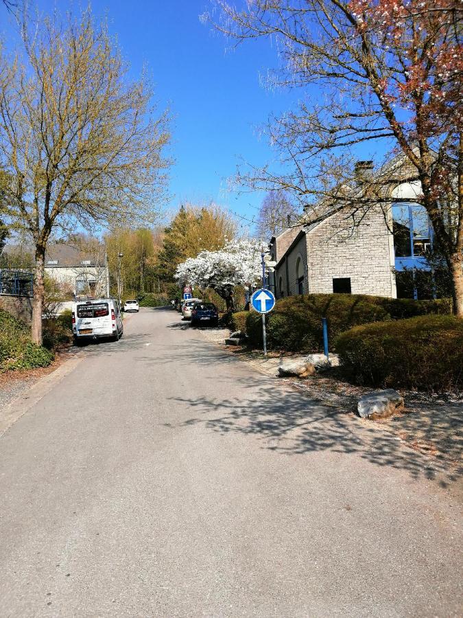 Durbuy, Ses Ruelles Pittoresques, 2Eme Etape Exterior foto